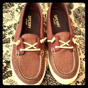 Sperry sliders